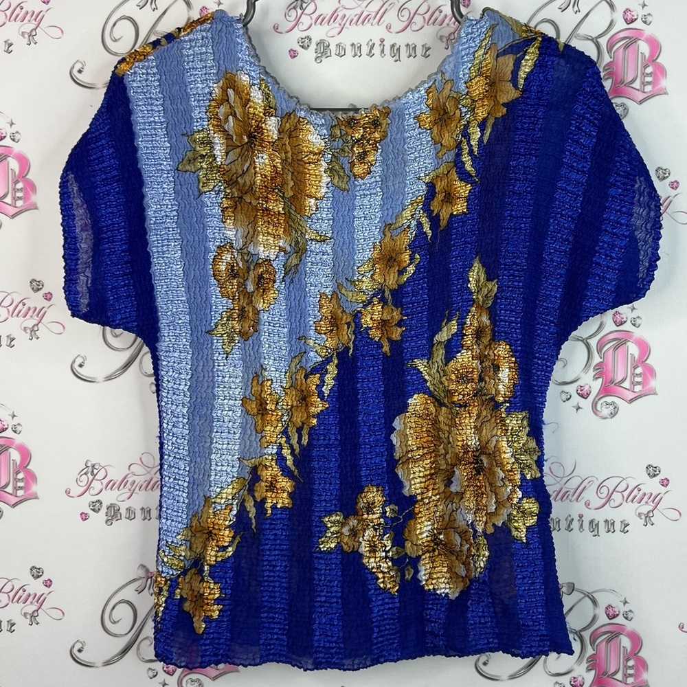 Bubble top y2k ornate pattern flowers stripes Floral Blue and Gold Women's Top